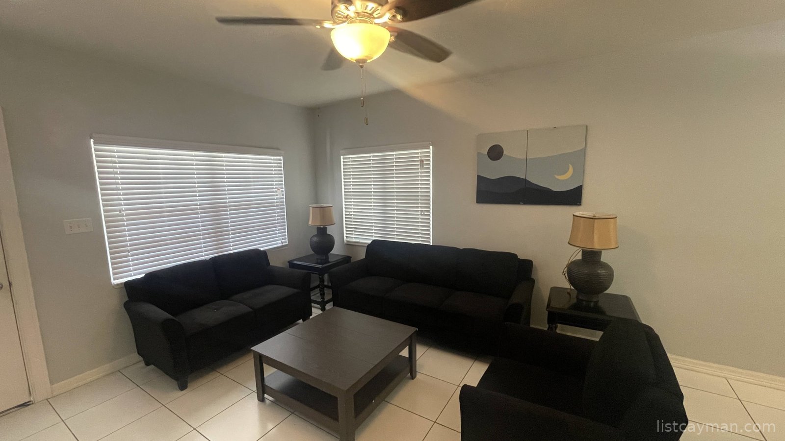 Tropical Gardens Duplex For Rent